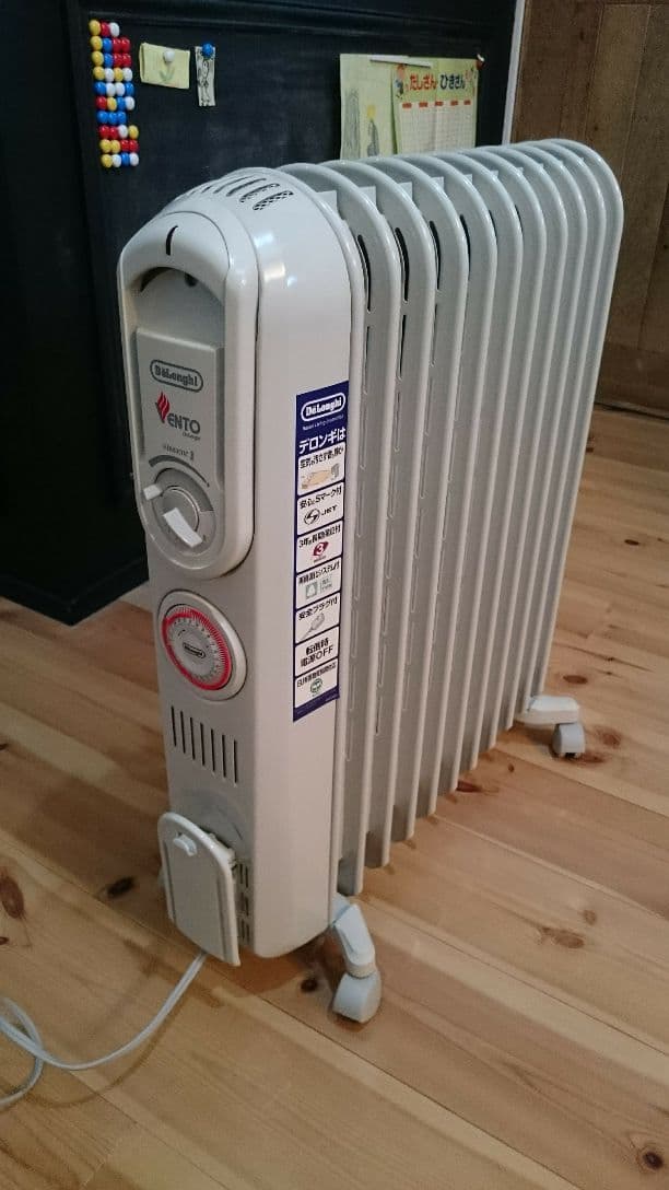 オイルヒーター　デロンギ　V551115EFS