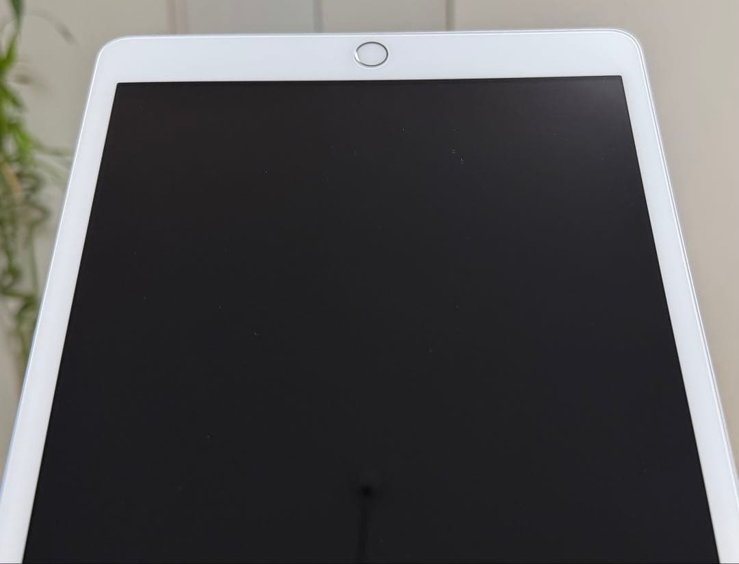 iPad 第8世代 32GB Wi-Fi バッテリー71%