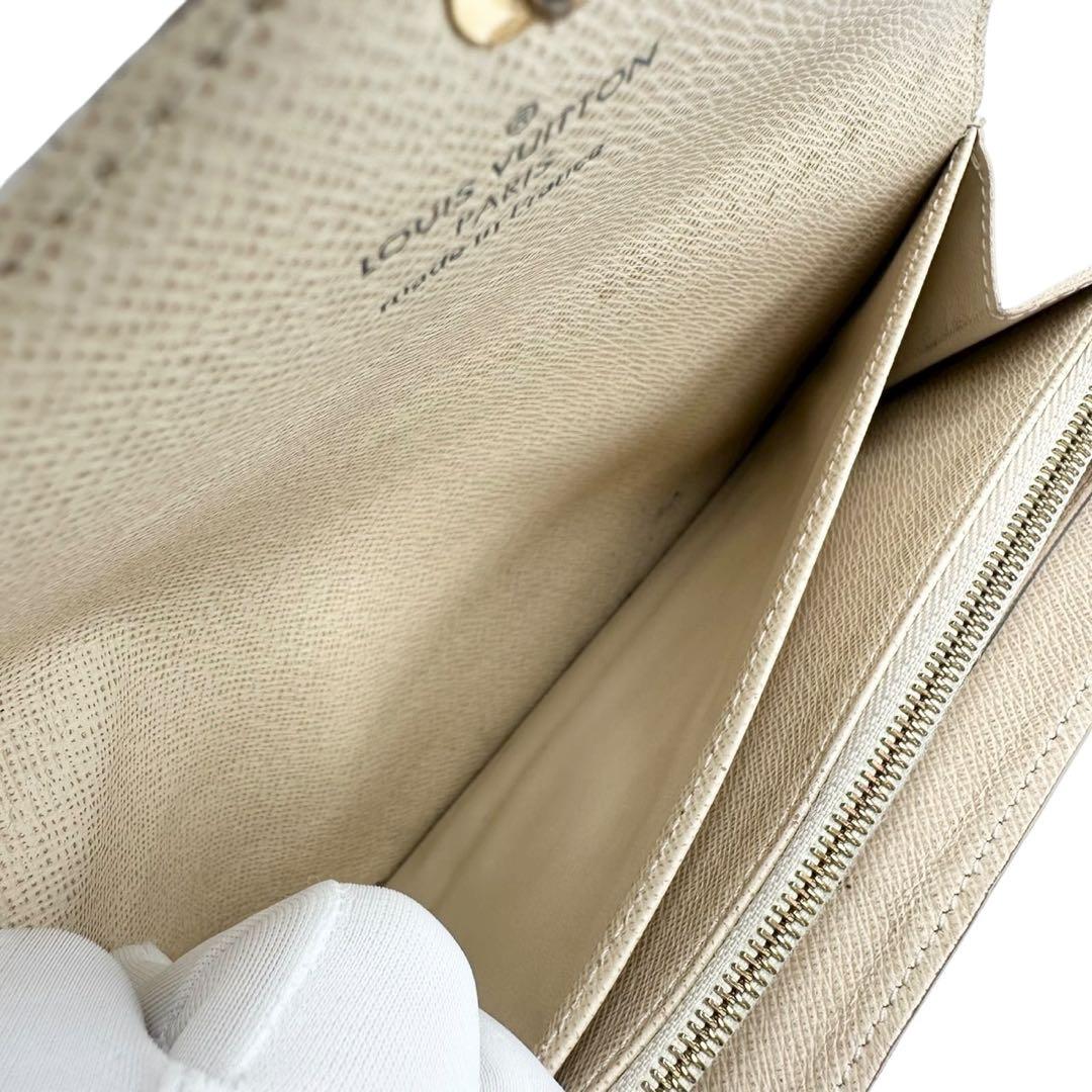 【極美品】ルイヴィトン 新型ポルトフォイユサラ 長財布 ダミエ アズール 白