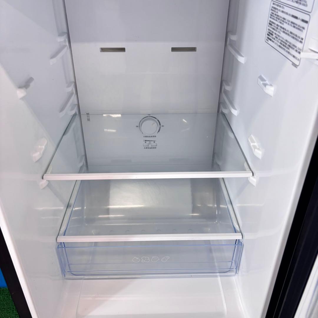 735 2023年製　極美品　冷蔵庫　200L弱 小型　一人暮らし　洗濯機　格安