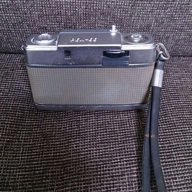 超希少 OLYMPUS pen-ee-s