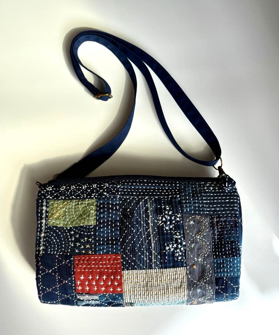 松阪もめん縞模様×刺し子のパッチワークキルト　ハンドメイドショルダーバッグ