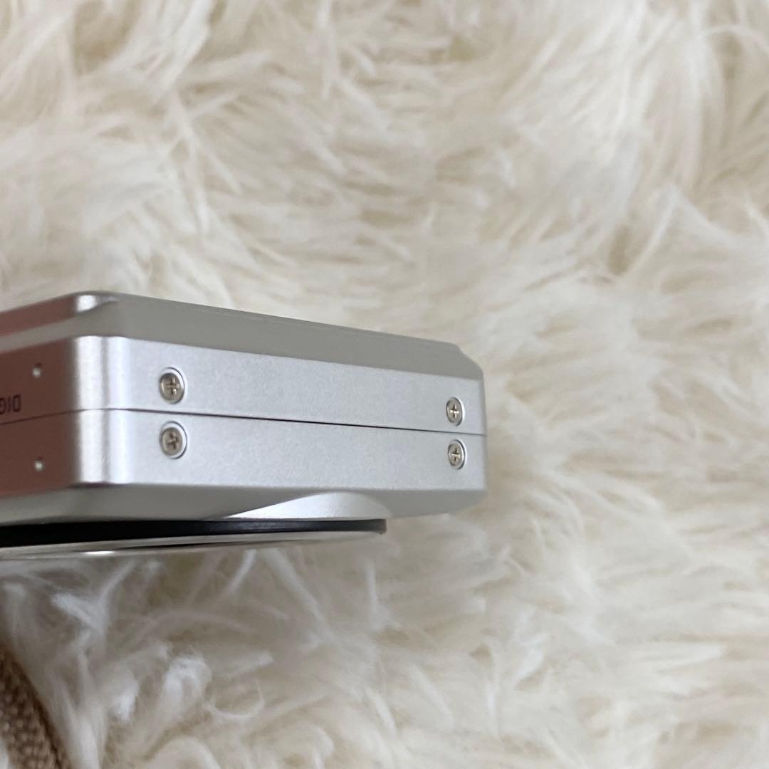 【動作確認済み】CASIO EXILIM EX-Z700 シルバー デジカメ