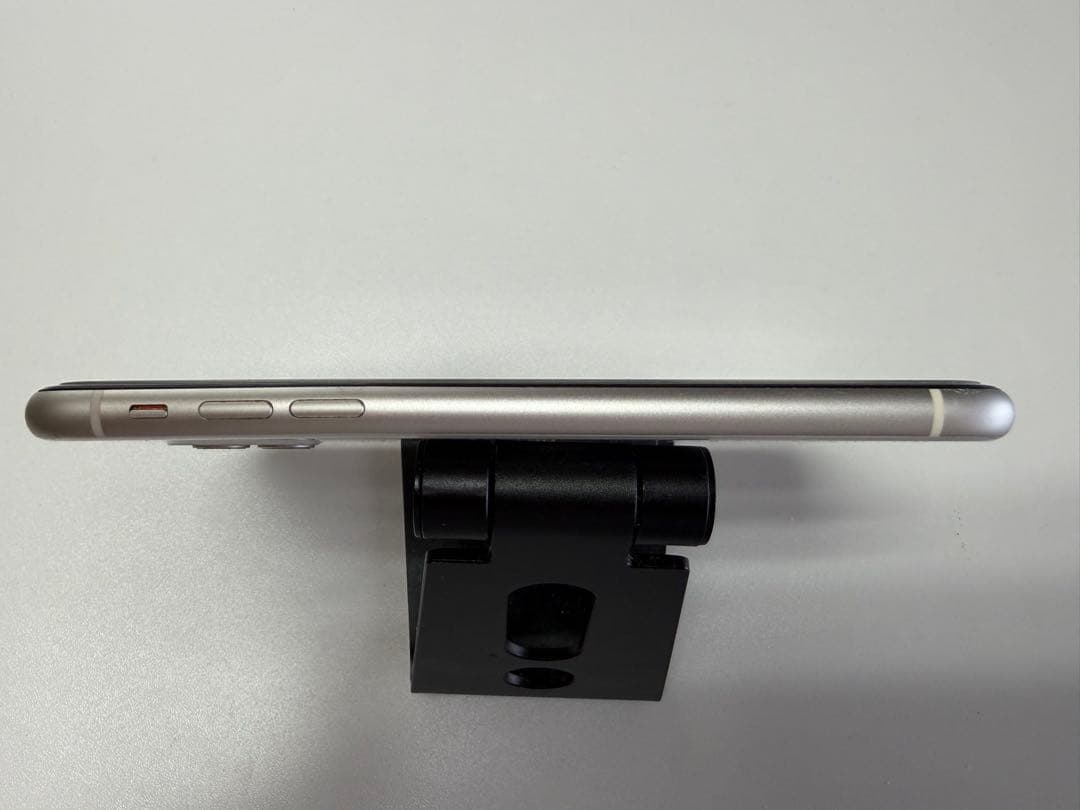 Apple iPhone 11 ホワイト 本体 128GB