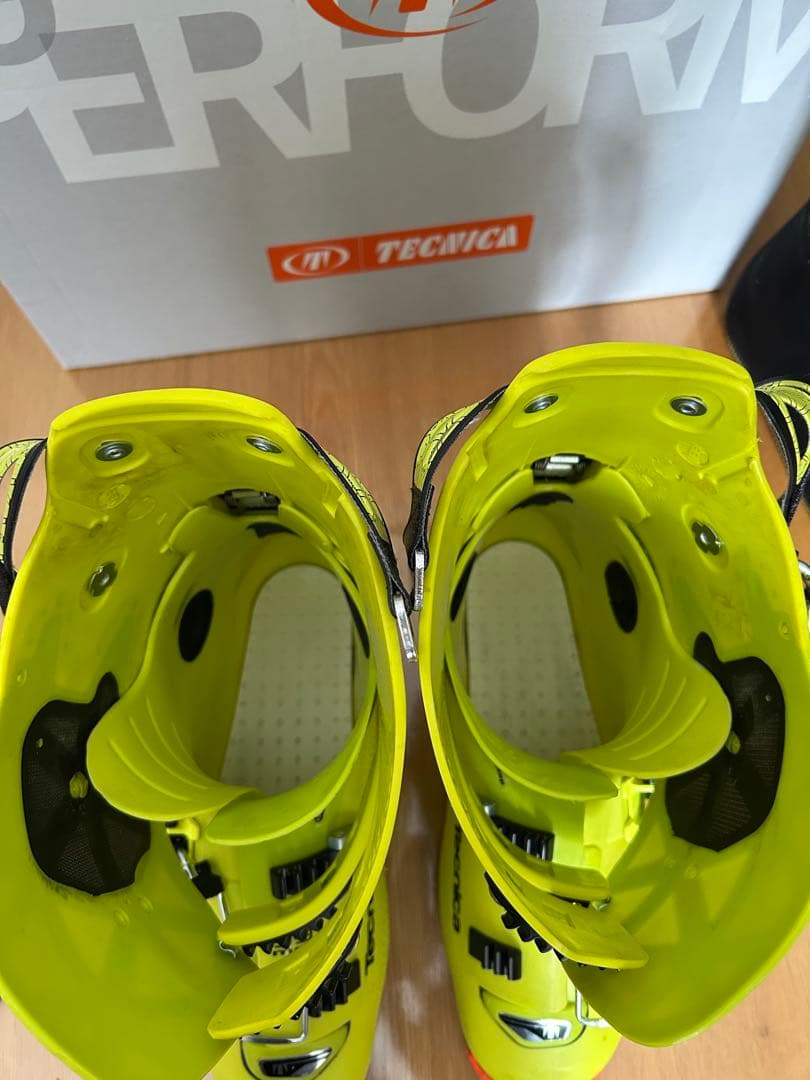 テクニカ ZERO G GUIDE PRO 27.5cm Flex130