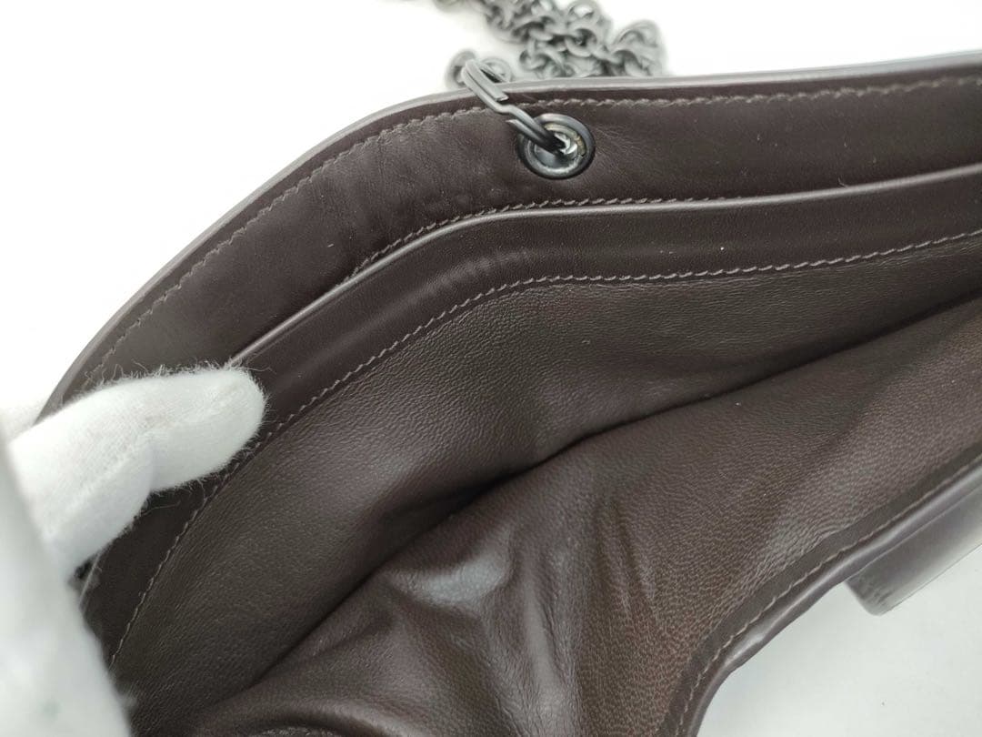 ボッテガヴェネタ イントレチャート　ウォレット　チェーン付　極美品