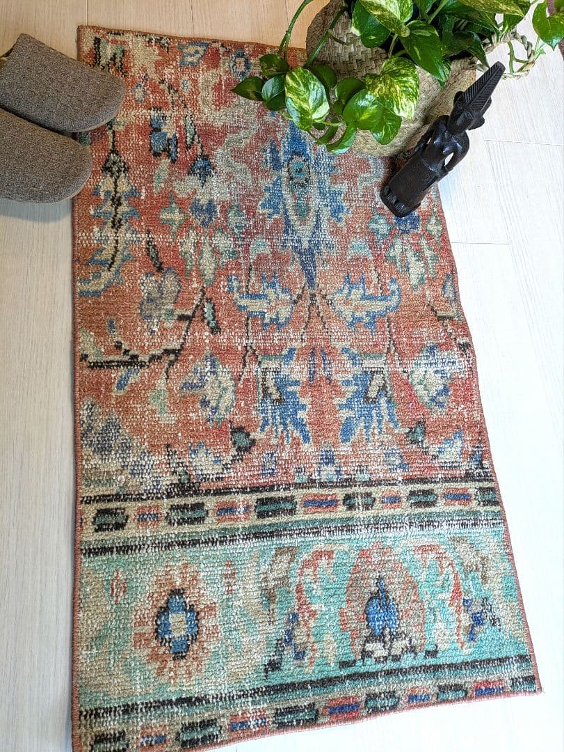 50×91 ラコッタオレンジ×トルコブルー　トルコヴィンテージラグ　ミニサイズ