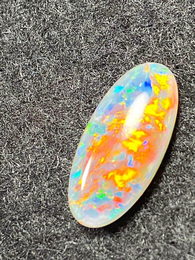 オパールトリプレット