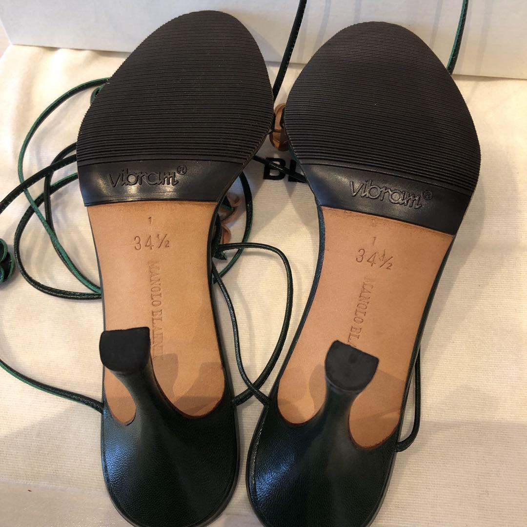 マノロブラニク　　レースアップサンダル