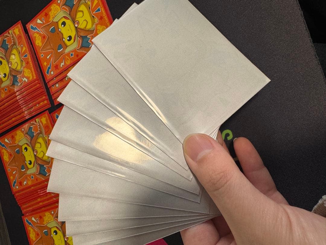 メガリザードンX Y ポンチョを着たピカチュウ　スリーブ　デッキケース　引退