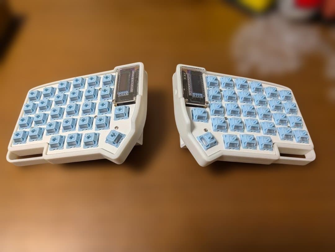 Lily58 Pro 自作分割メカニカルキーボードVial対応