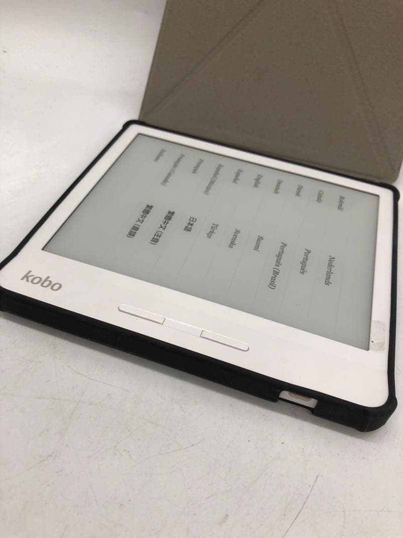 9r50 美品 楽天 kobo libra H2O ホワイト 電子書籍リーダー
