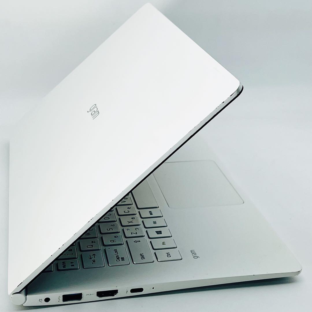 Core i5 8世代 16GB Windows11 ノートパソコン オフィス