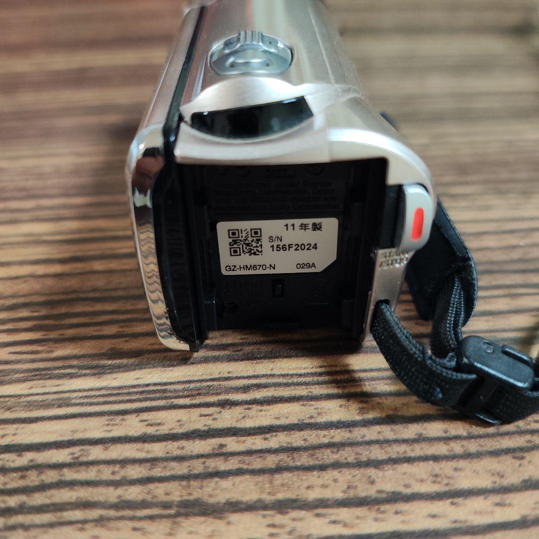 JVC Everio GZ-HM670-N ピンクゴールド ビデオカメラ