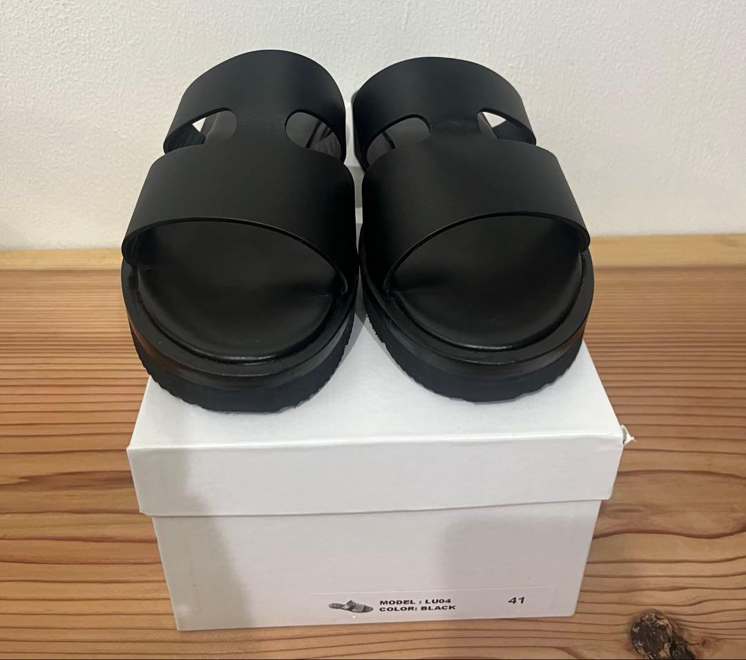 美品 L/UCCA ルッカ レザーサンダル 41 vibramソール