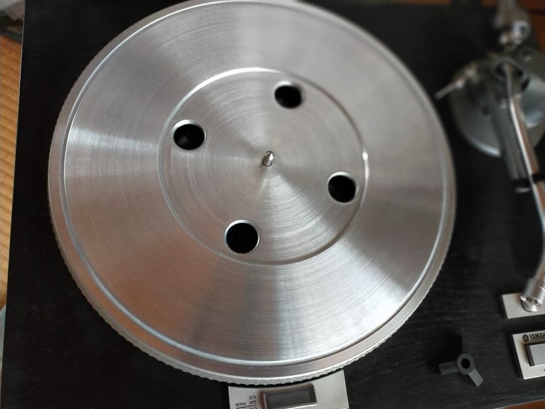 レコードプレイヤー昭和の名機 YAMAHA YP-D7 ￥58,000(78年)