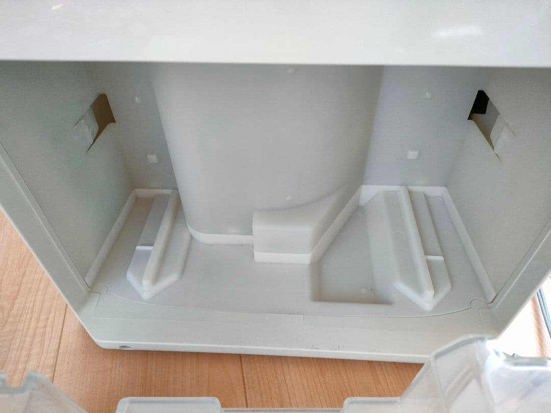 CORONA 冷風機、除湿機 CDM-10A ホワイト/ブルー