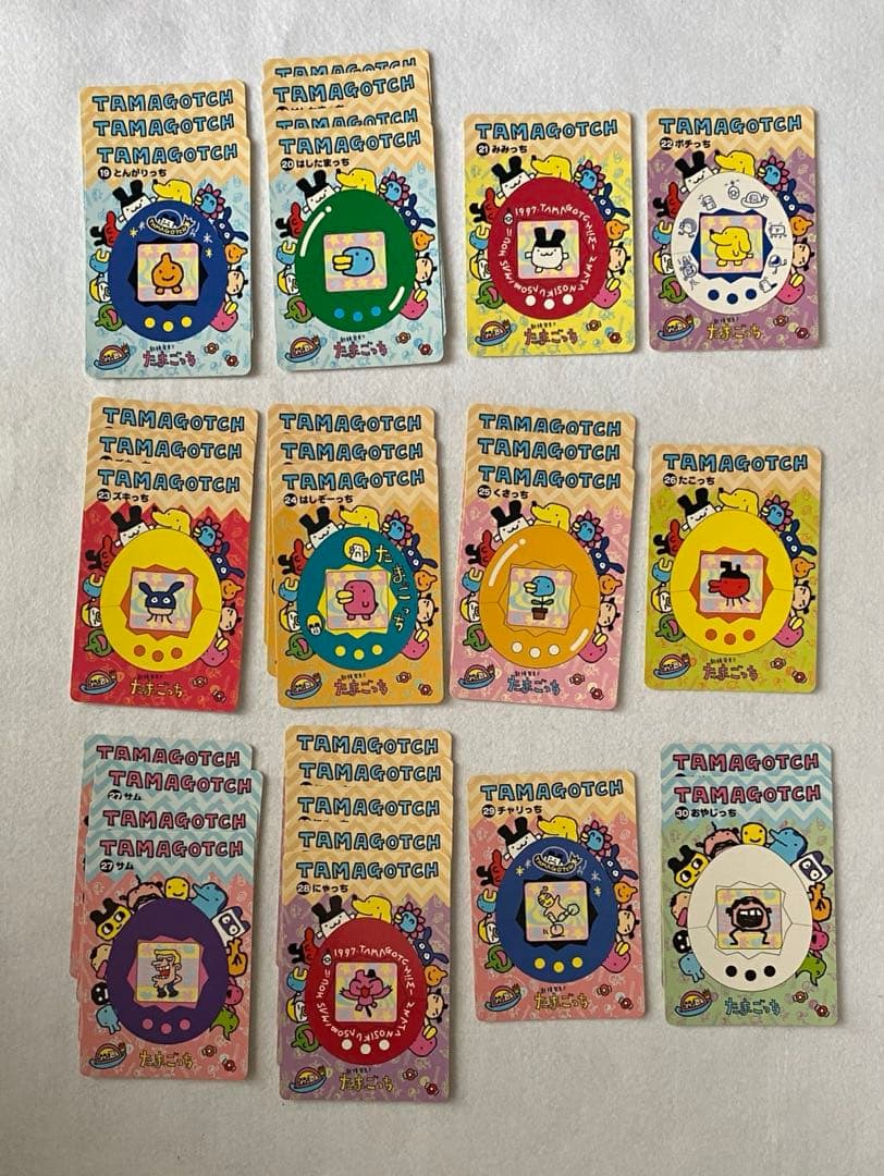 たまごっち　カード　美品　９９枚セット