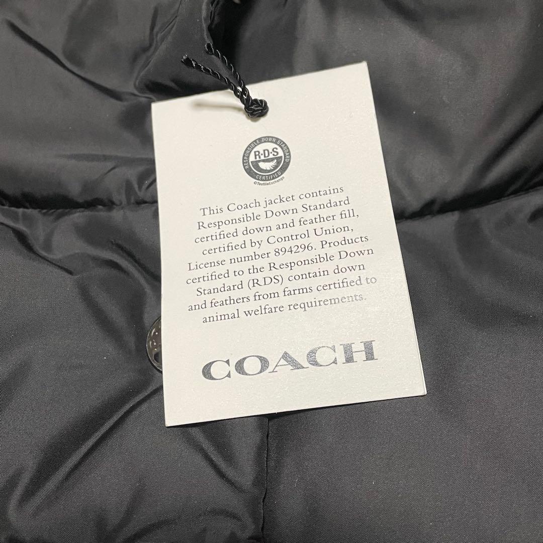 未使用品　コーチ　COACH （S） ダウンベスト　シグネチャー柄　黒