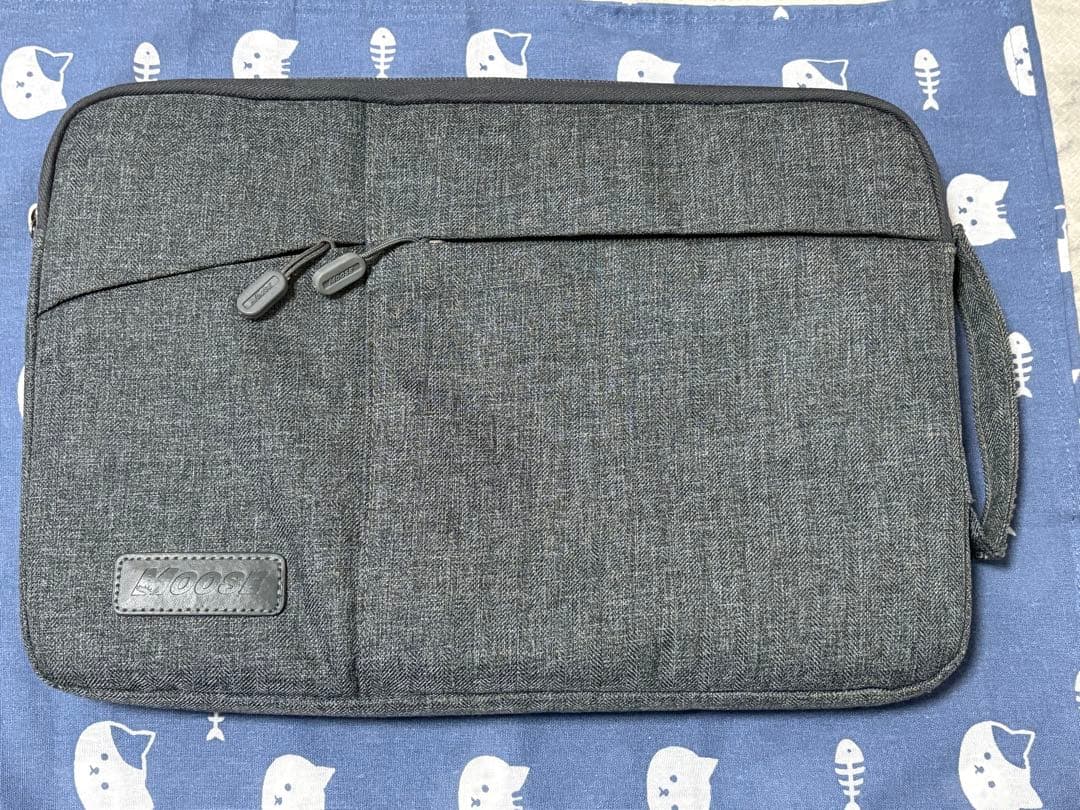 MacBook Air 11インチ 2015 アダプタ、バッグ付