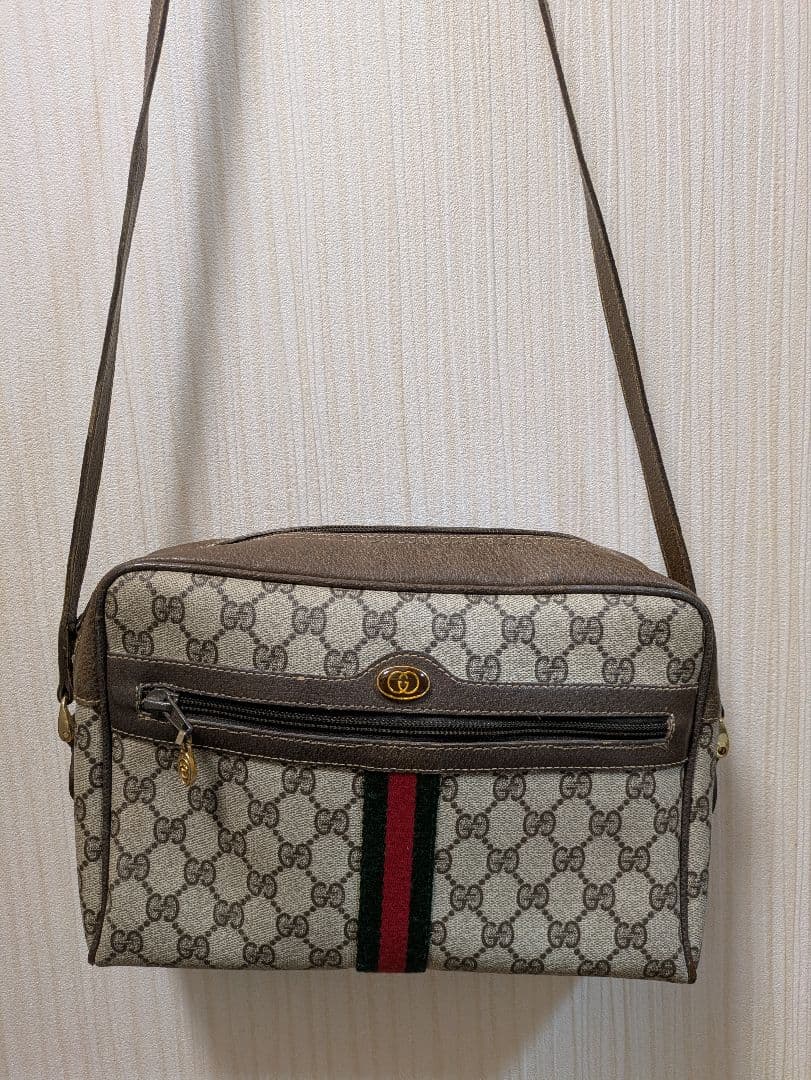 GUCCI ショルダーバッグ GGパターン