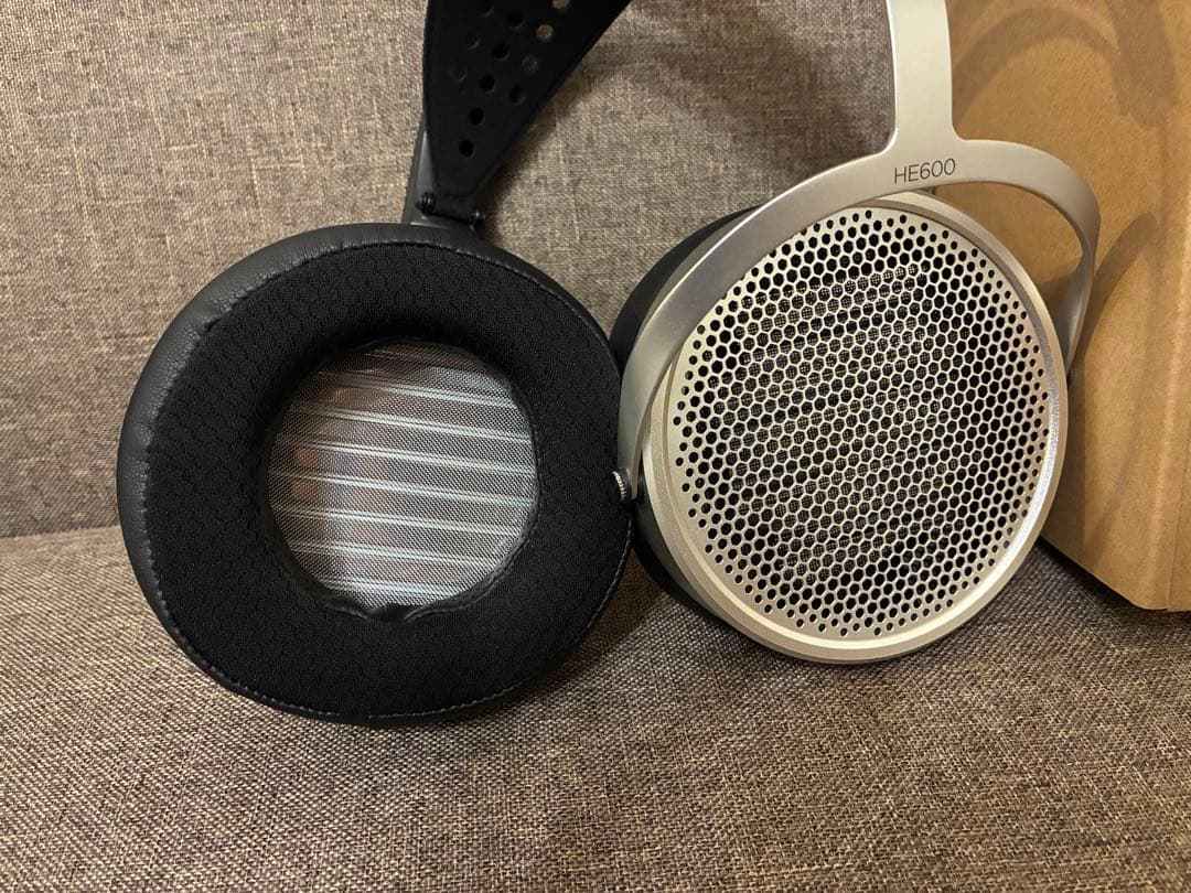 ヘッドホン HIFIMAN HE600