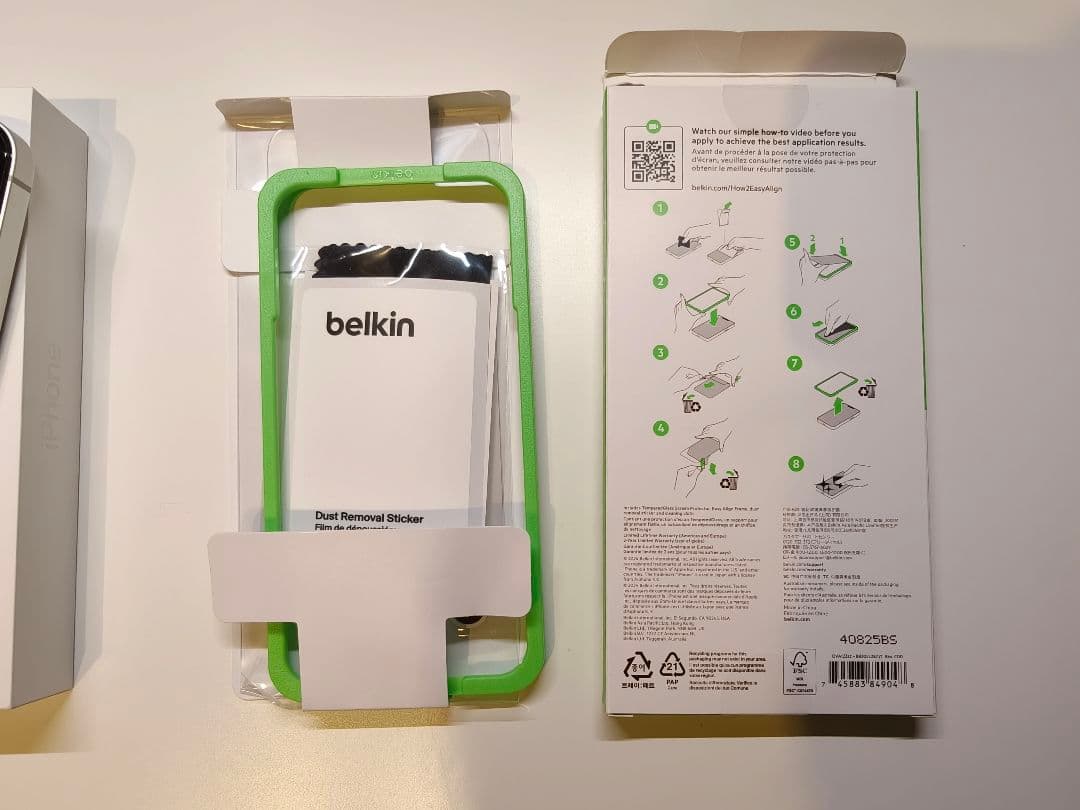 【美品】iPhone 16e 256GB 純正ケース＆Belkinフィルム