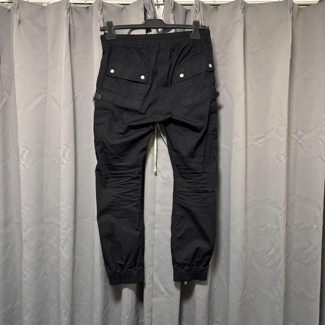 バウハウスカーゴパンツ ジッパーポケット付き（ニアさん専用）