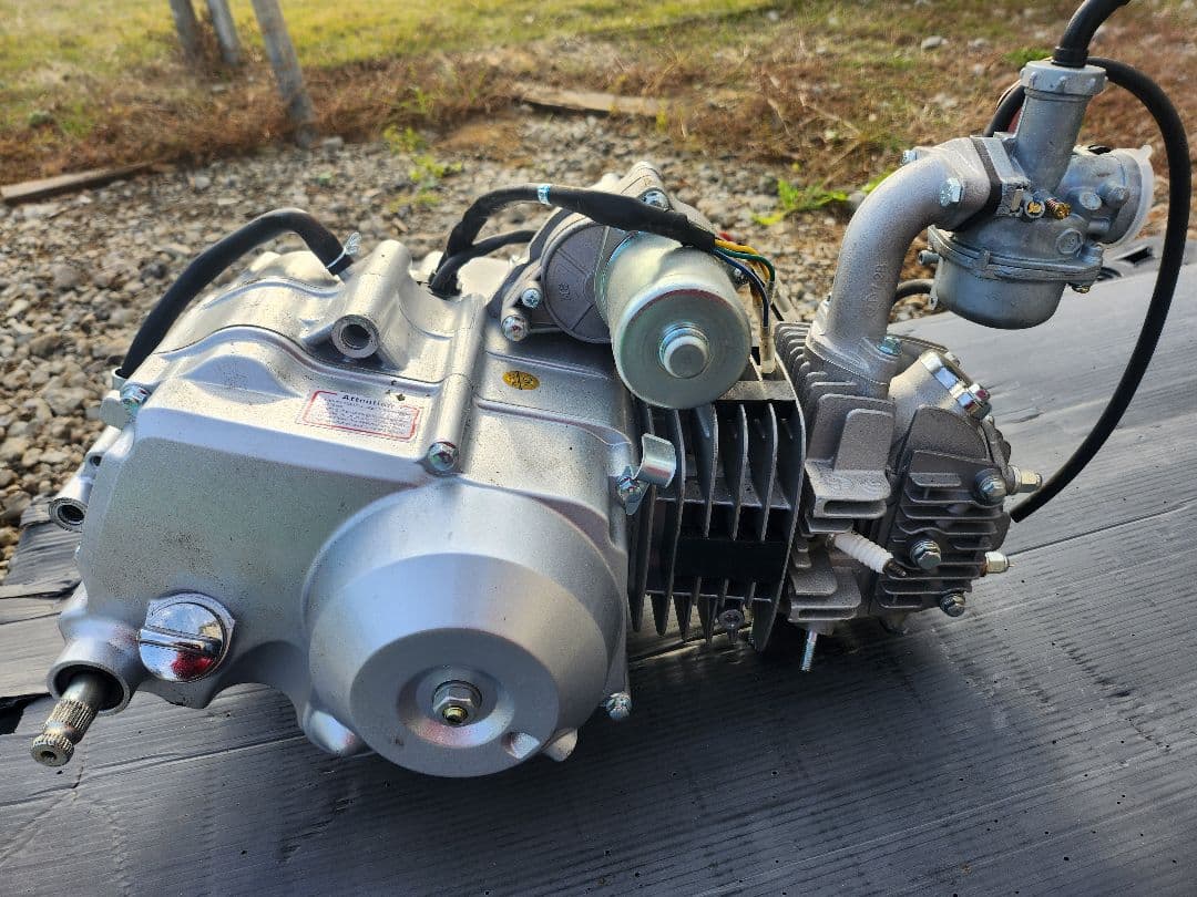 125cc 中華エンジン 上部セル付き