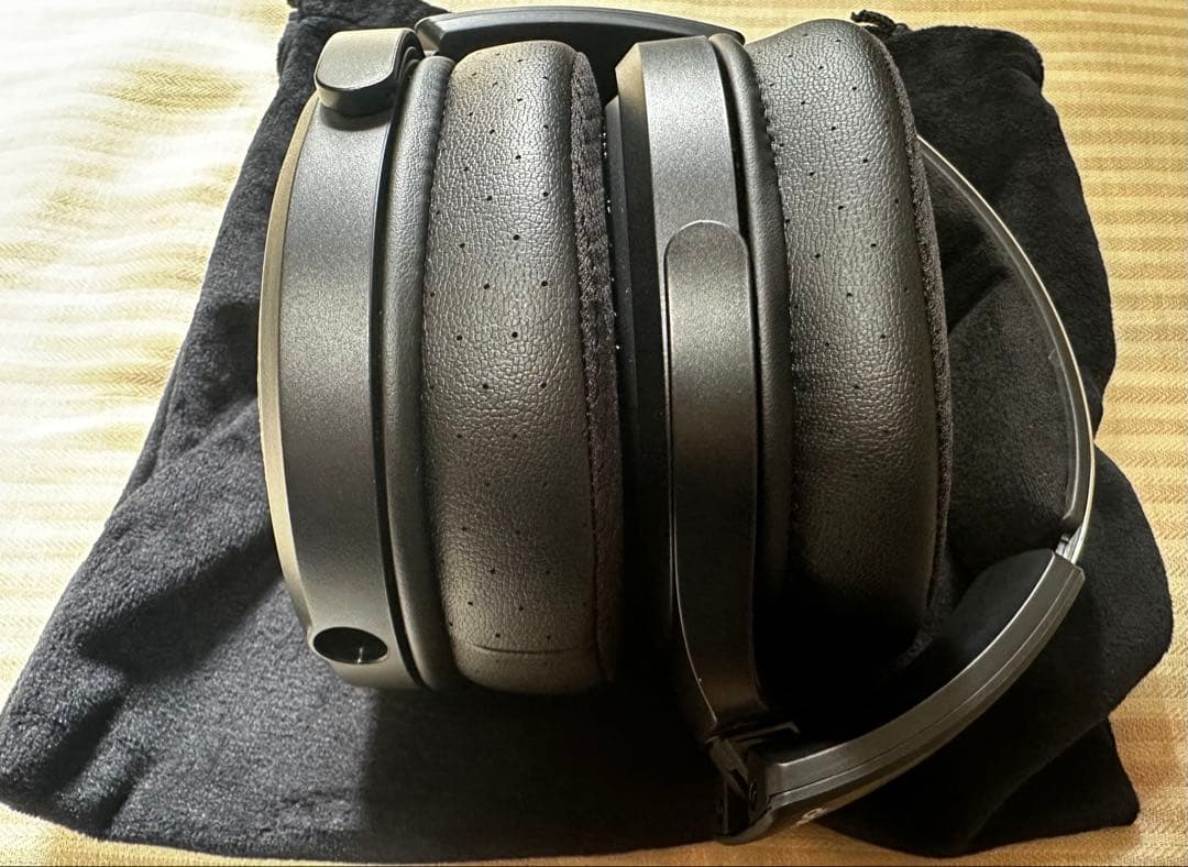 ヘッドホン FIIO JT7 Black [FIO-JT7-B]