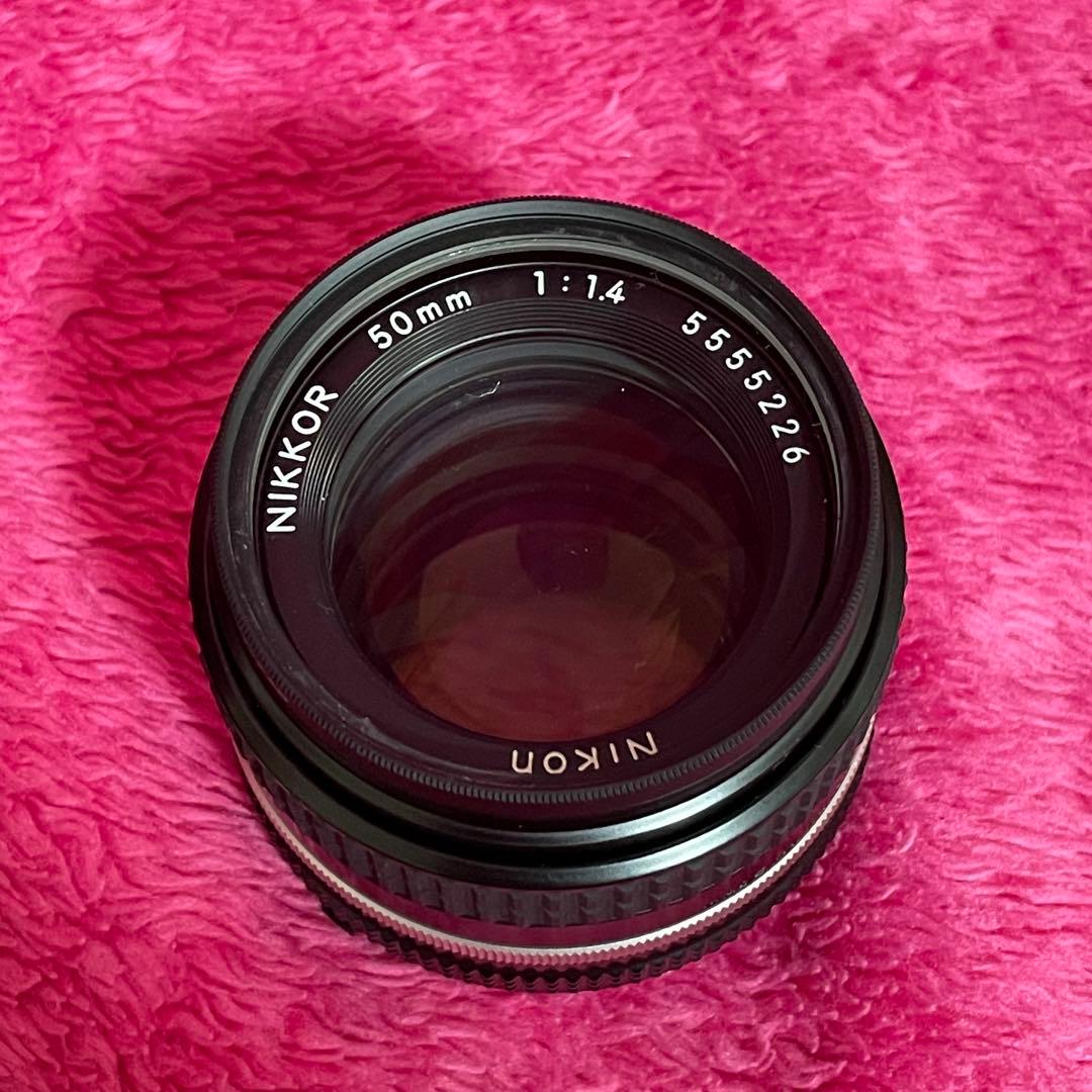 Nikon FE2 一眼レフカメラとレンズセット