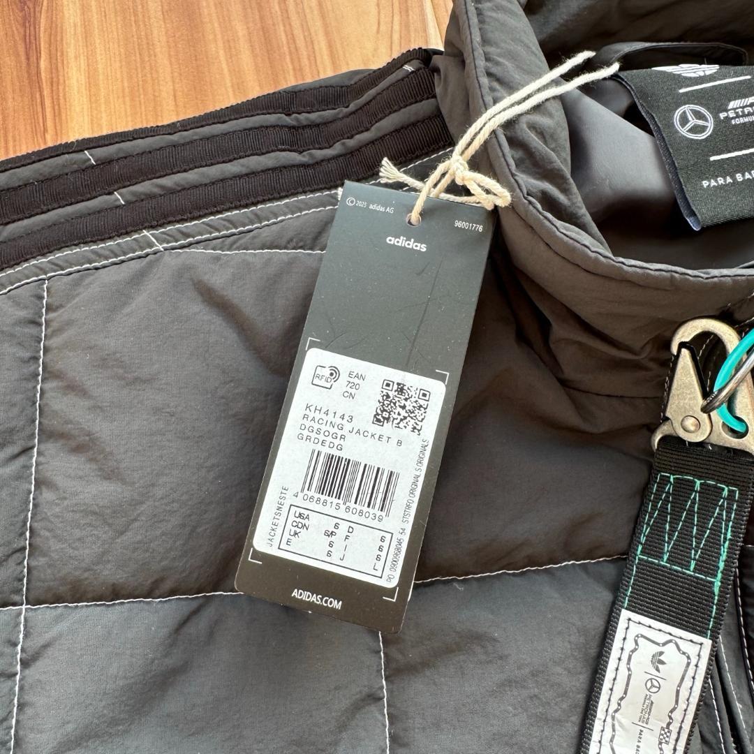 AD Originals×Bad Bunny×AMG F1 コラボジャケット