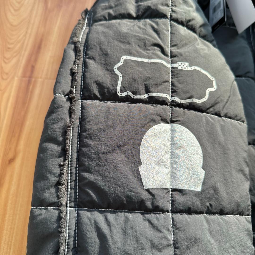 AD Originals×Bad Bunny×AMG F1 コラボジャケット