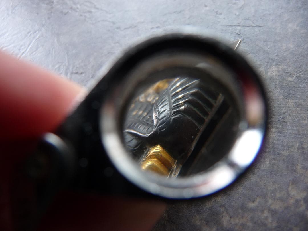 金工銅地鍍金鶴松図片目貫　ネクタイ装飾