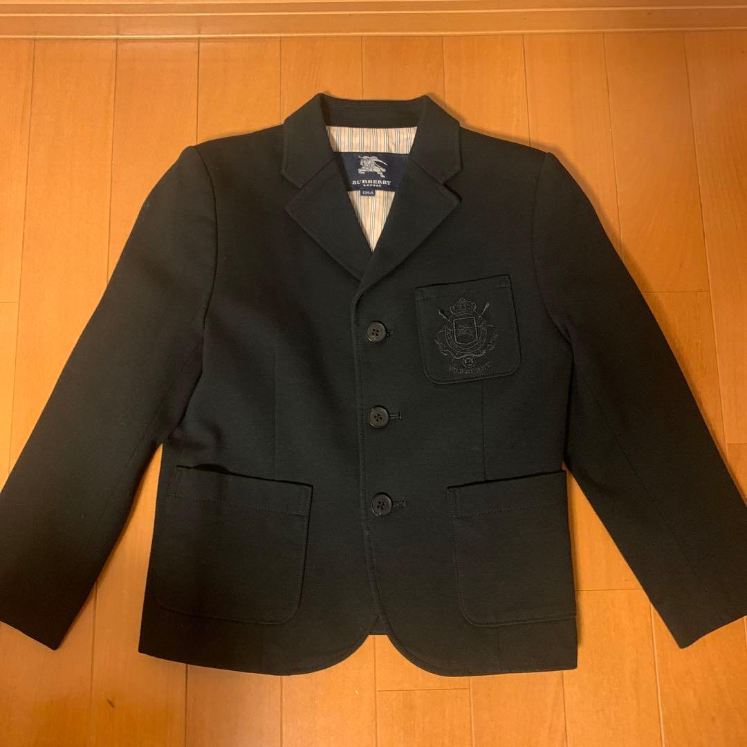 バーバリーフォーマルスーツ　男の子