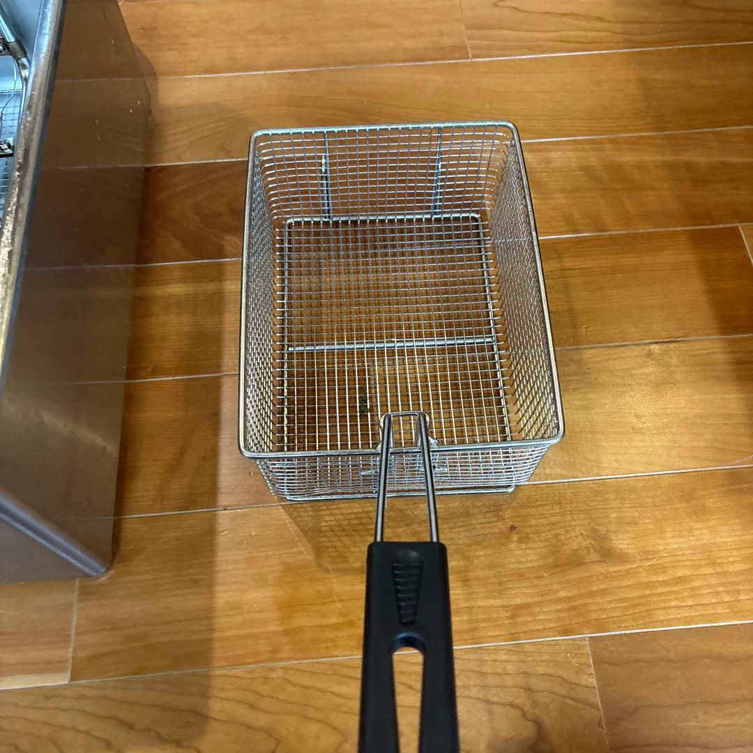 ニチワ　NICHIWA　電気ミニミニフライヤー　電気フライヤー　MMF-8