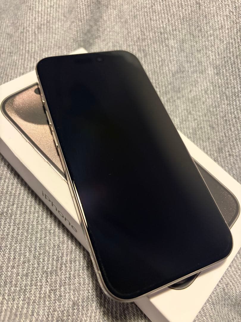 iPhone 15 Pro 128GB ナチュラルチタニウムSIMフリー