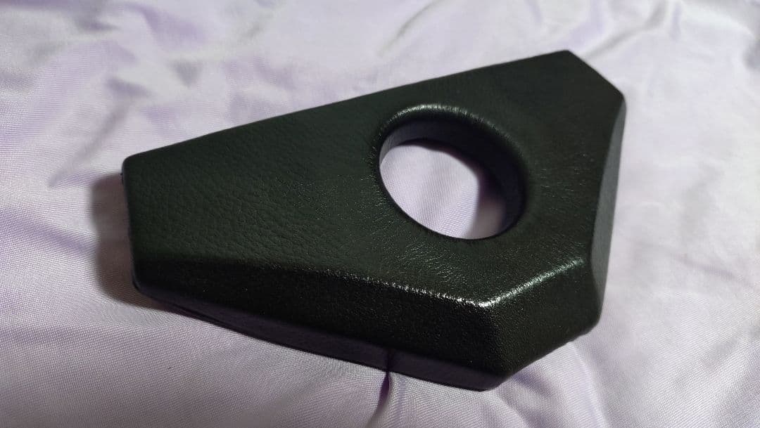 【MOMOステアリング】マリオ・アンドレッティモデル (ホーンボタン&パッド付)