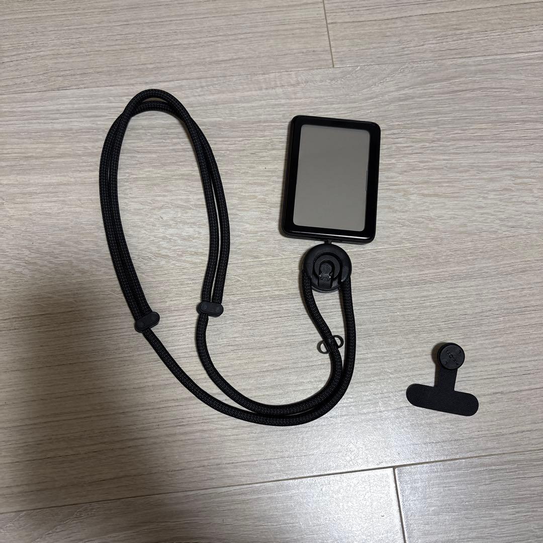 首掛けストラップ二刀流 スマホストラップ × IDカード Zenlet