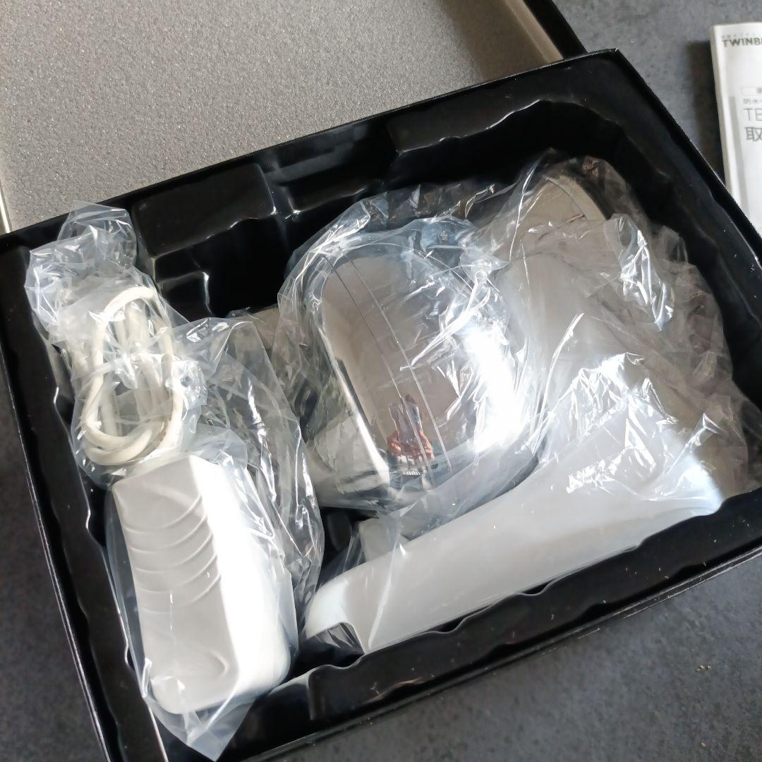 ツインバード　TB-G001JPPW 防水ヘッドケア機　ヘッドマッサージ