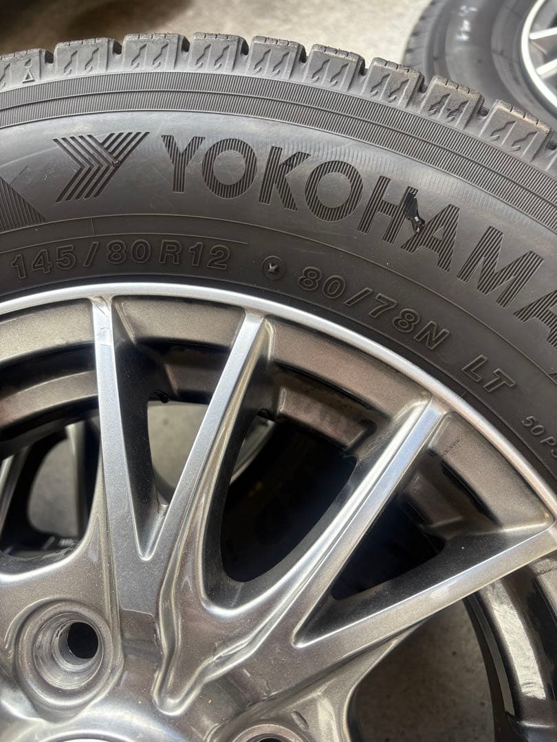 エブリィスタッドレスタイヤ 　145R12 ホイール4本セット送料込み！