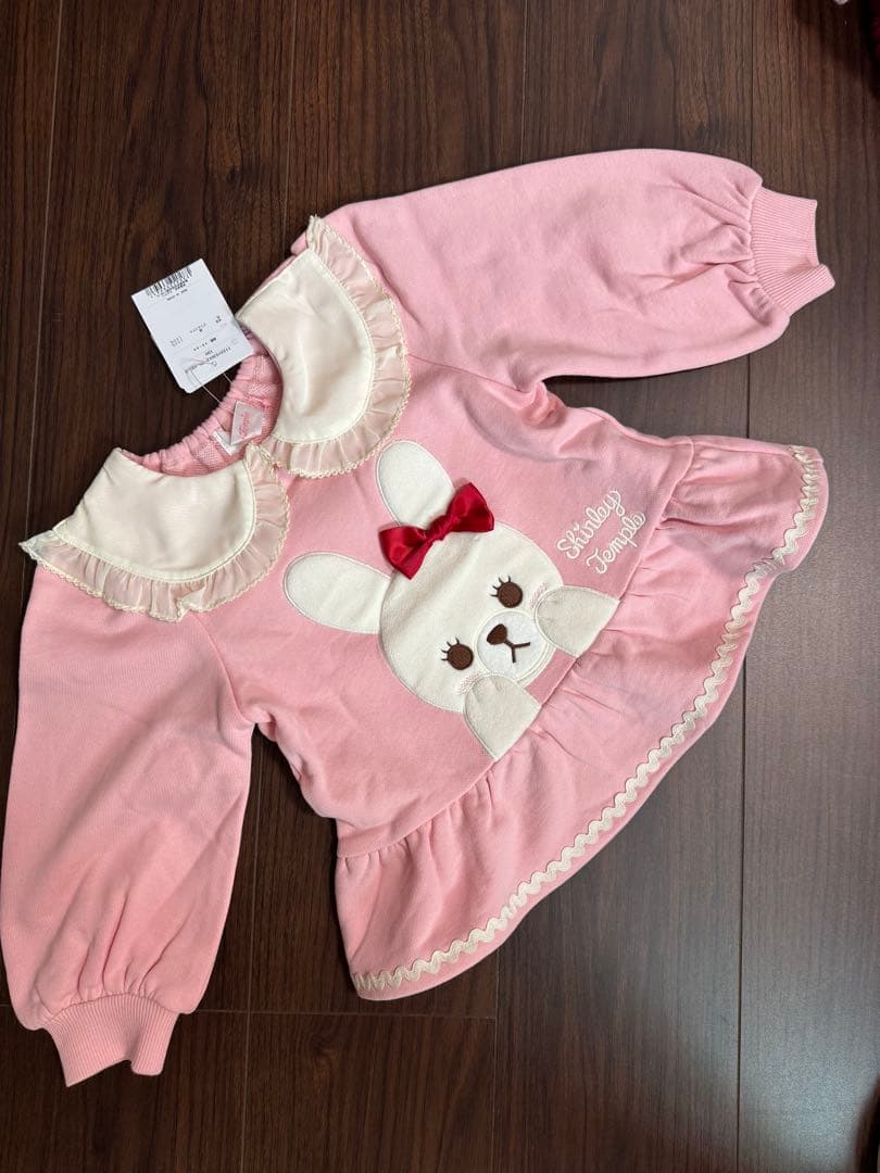 シャーリーテンプル　うさぎトレーナー