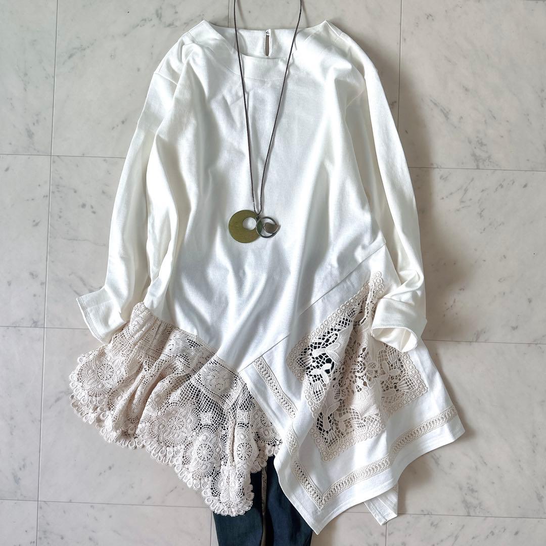 極美品♪ビアズリー レース裏毛チュニック 変形ブラウス 切替 刺繍 近年