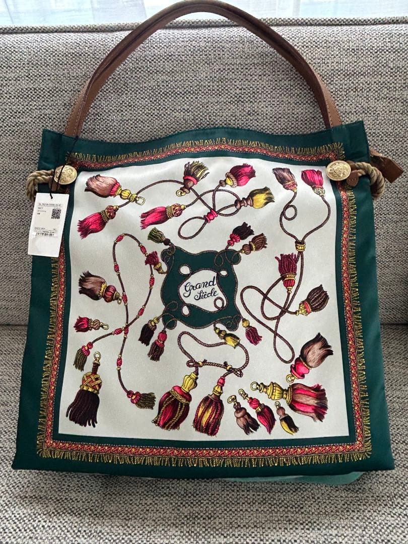 TREASURE TOPKAPI タッセルプリントトートバッグ