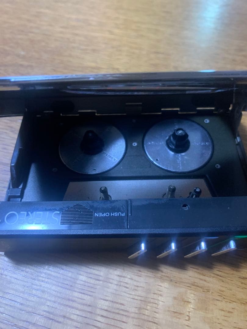 ポータブルプレーヤー SONY WM-30(R)