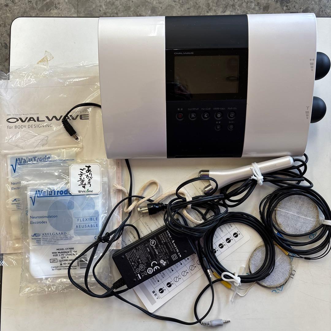 OVAL WAVE オーバルウエーブ　ボディデザイン　リッコー