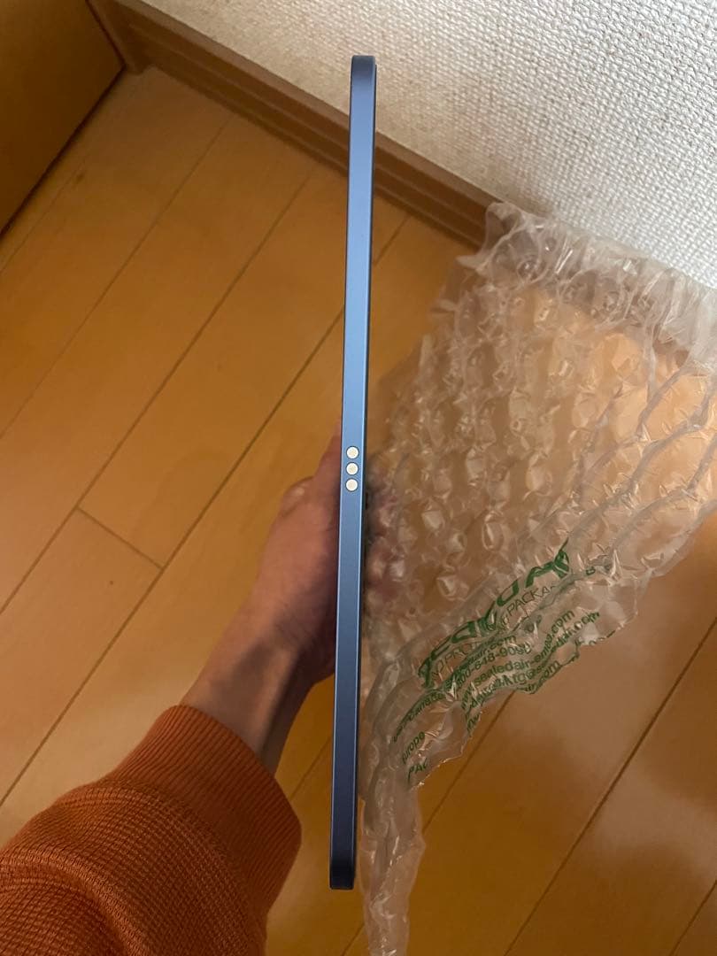 ipad 第10世代　wifiモデル　64GB