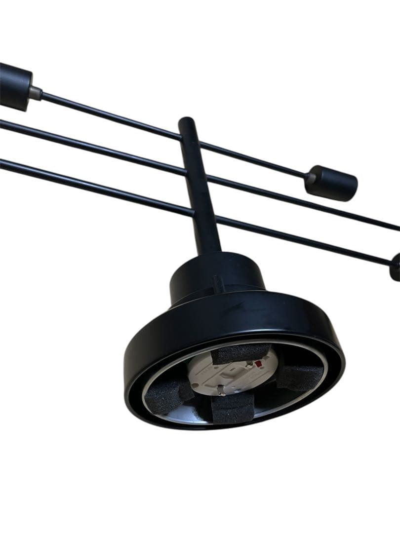 【美品】UNICO インターフォルム ASTRE 電球付き アストル　　照明