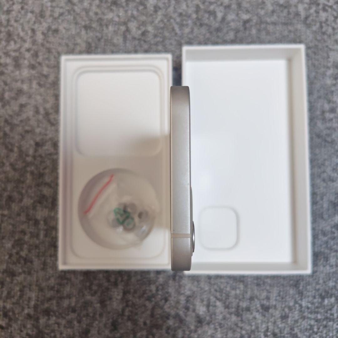 iPhone12 64GB 本体 ホワイト