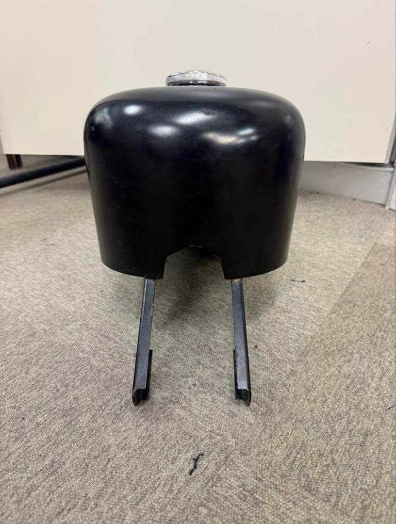 SR400 タンク　スポーツスタータンク ブラック